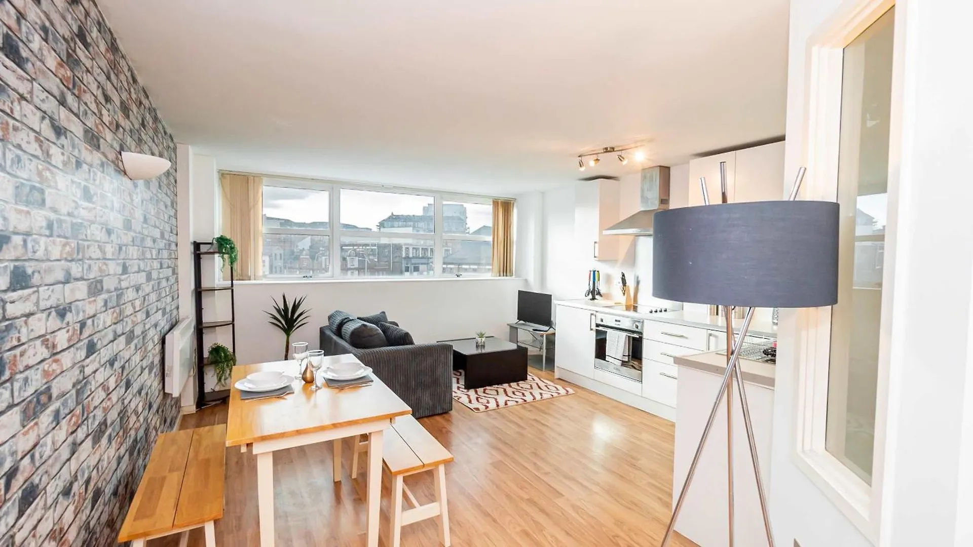 Bright & Cosy Apartment Nottingham